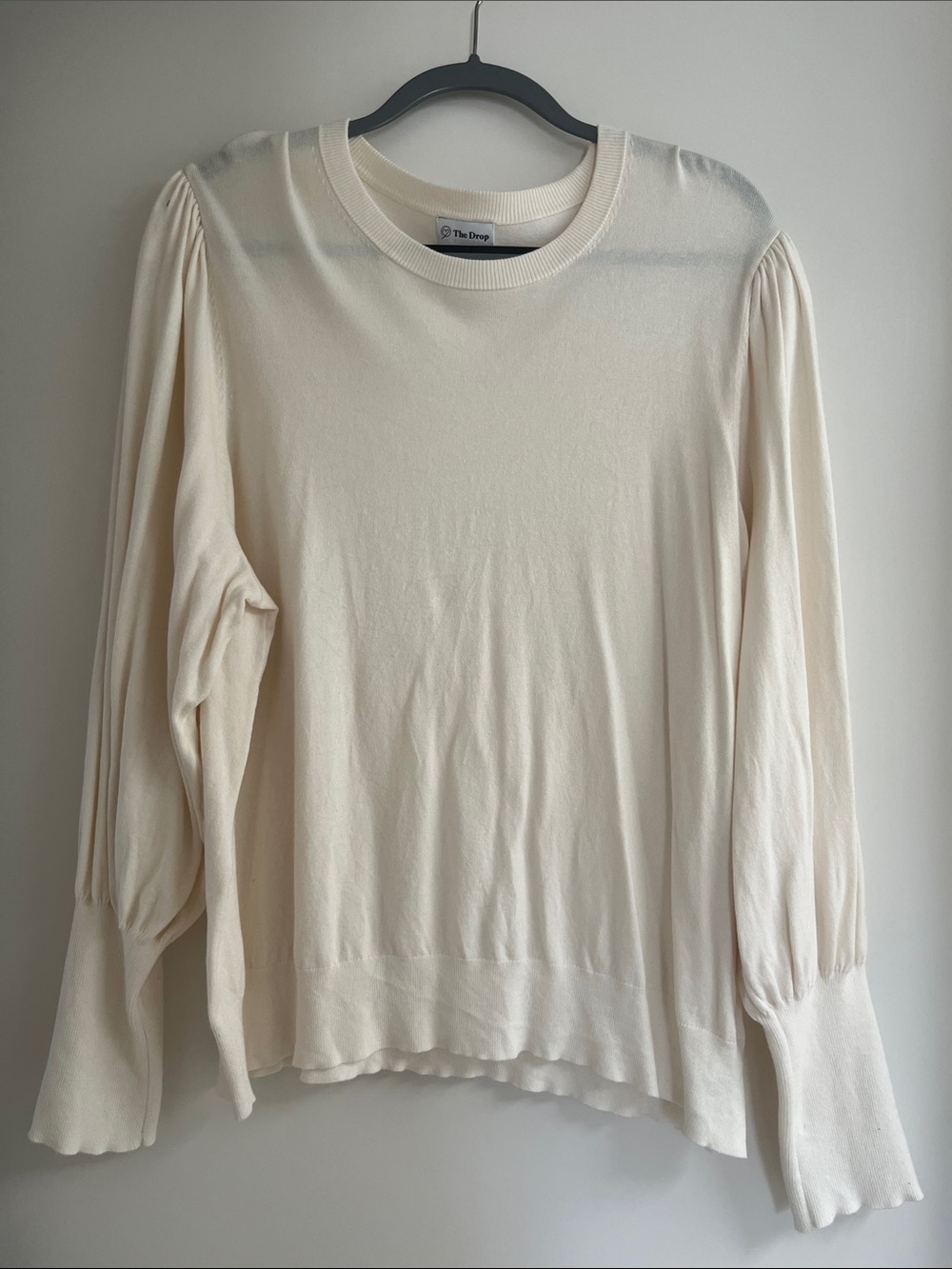 The Drop Long-Sleeve Puff-Sleeve Crewneck Top in Cream